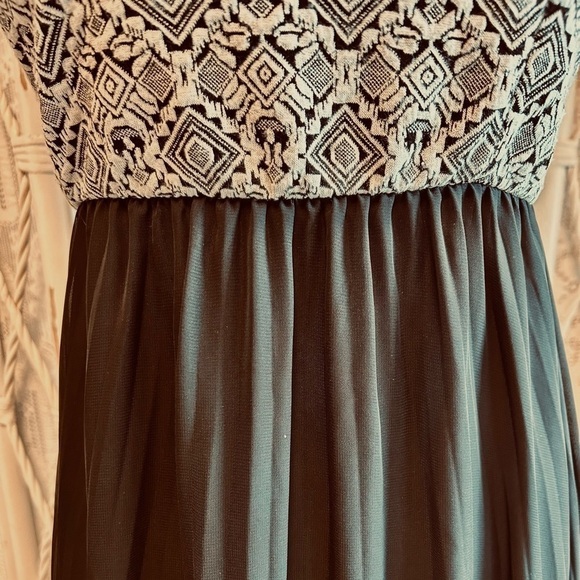 Cantata Maxi Dress Strapless Black Pleated Chiffon Skirt Tapestry Top Medium - Picture 5 of 15